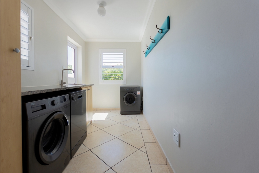 4 Bedroom Property for Sale in Golden Mile Western Cape